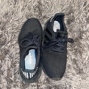 Adidas Tennis shoes